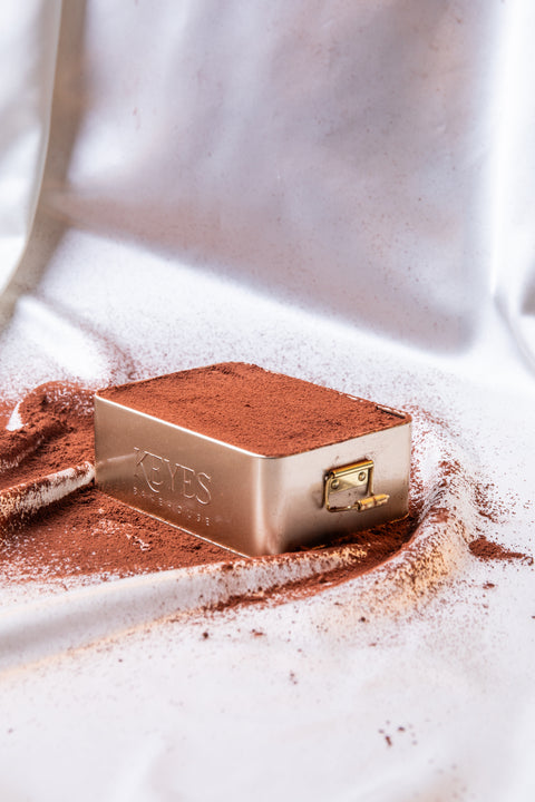 Large Classic Tiramisu (Metal Box)