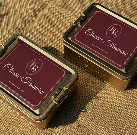 Large Classic Tiramisu (Metal Box)